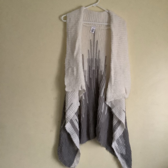 Jackets & Blazers - NWOT Gray Sweater Duster